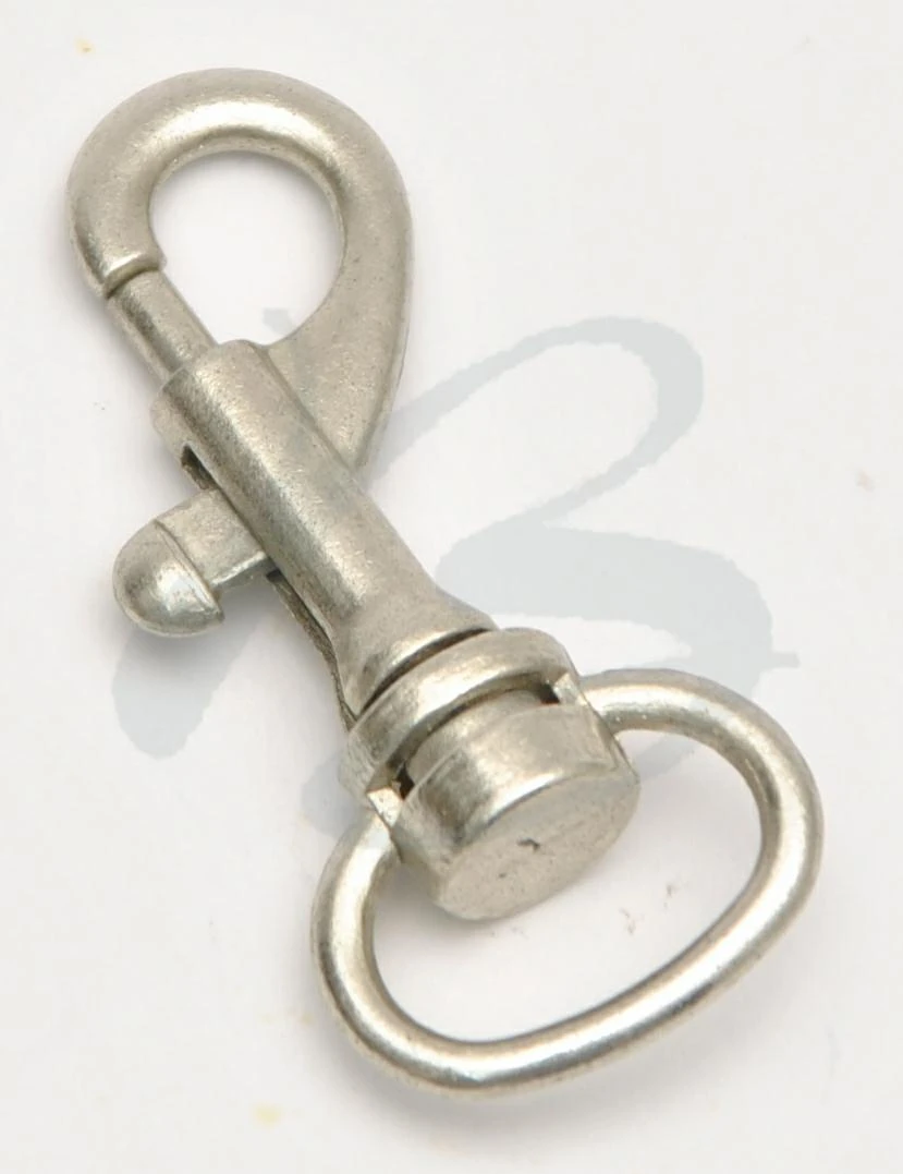 ZAMAK SNAP HOOK WITH OVAL RING 15 mm IN VARIOUS COLOURS