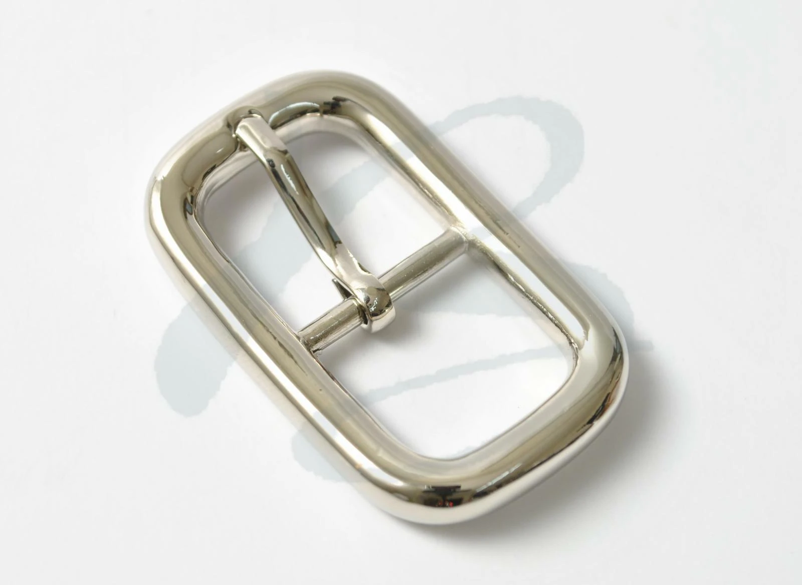 ZAMAK BUCKLE --mm VARIOUS COLOURS 