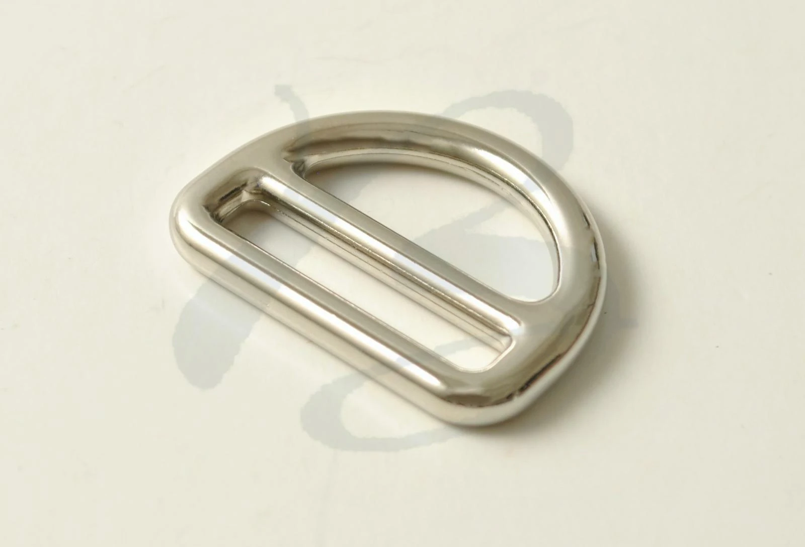 ZAMAK HANDLE HOLDER --mm VARIOUS COLOURS 