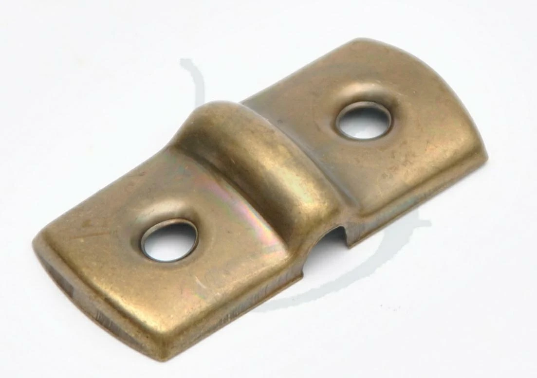 IRON HANDLE HOLDER 42X18 MM RECTANGULAR WITH TWO HOLES FOR H ANDLE 2134 AVAILABL