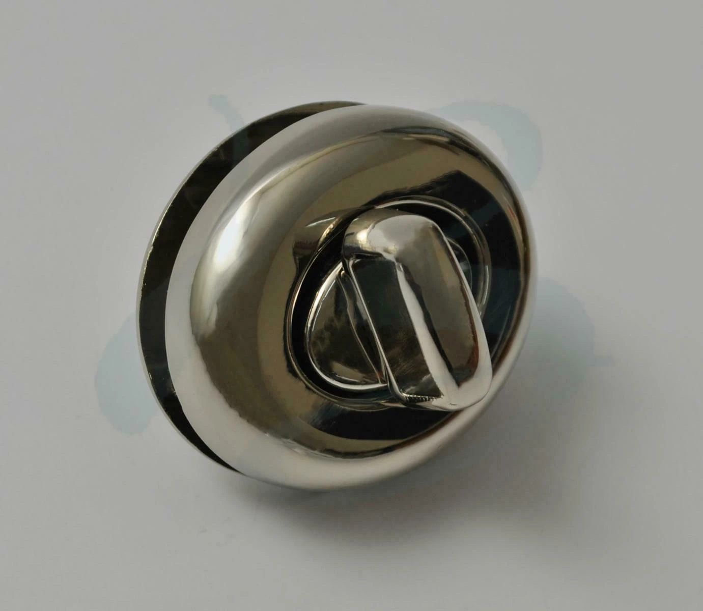 ZAMAK OVAL TURN LOCK WIDTH 42 mm X HEIGHT 36 mm VARIOUS .COLOURS