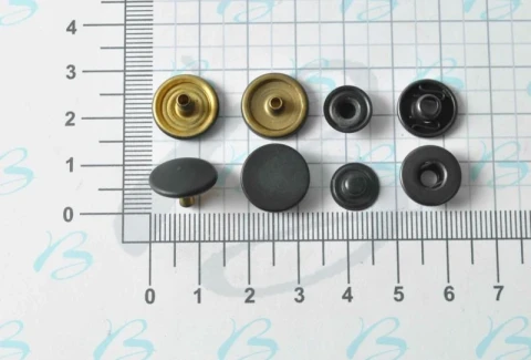 IRON SNAP FASTENER  14 mm GUNMETAL 