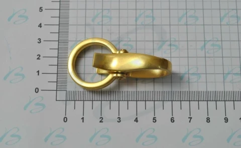 ZAMAK SNAP HOOK WITH ROUND SWIVEL RING IN VARIOUS COLOURS AND SIZES