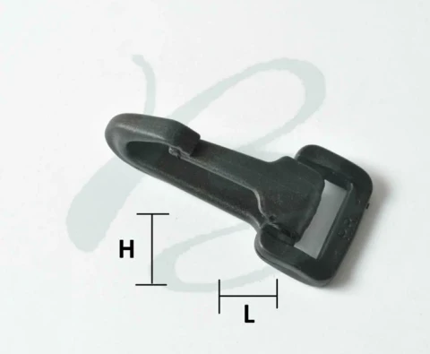 PLASTIC SNAP HOOK WITH RECTANGULAR RING 20 mm IN VARIOUS COLOURS