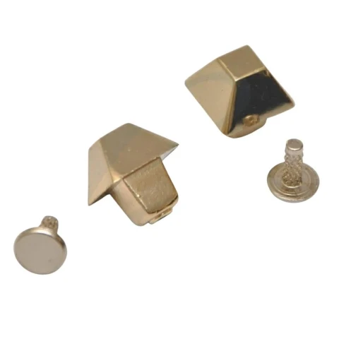 ZAMAK PYRAMID STUD --mm VARIOUS COLOURS