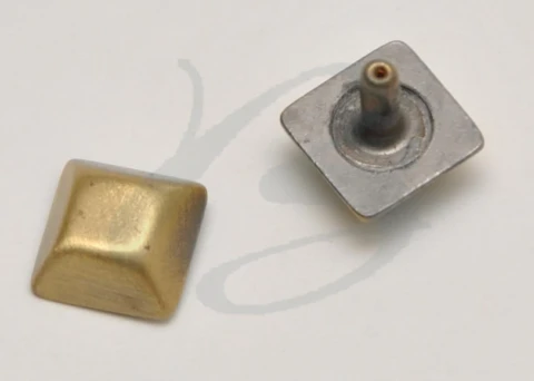 BRASS STUD VARIOUS SIZE AND COLOURS 