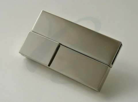 ZAMAK RECTANGULAR BUTTON LOCK 70x40 mm VARIOUS COLOURS 