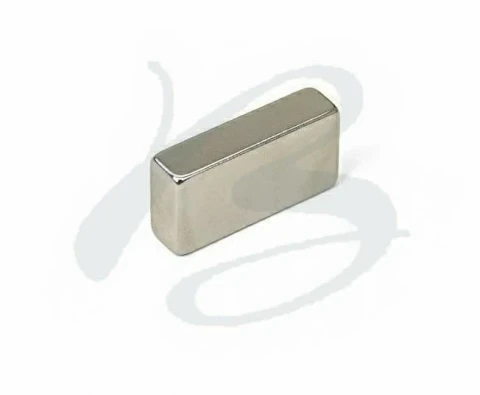 NEODYMIUM RECTANGULAR MAGNET THICKNESS 3mm IN VARIOUS MEASURES