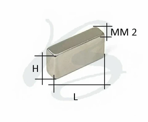 CALAMITA AL NEODIMIO RETTANGOLARE SPESSORE MM 2 DISPONIBILE IN VARIE MISURE