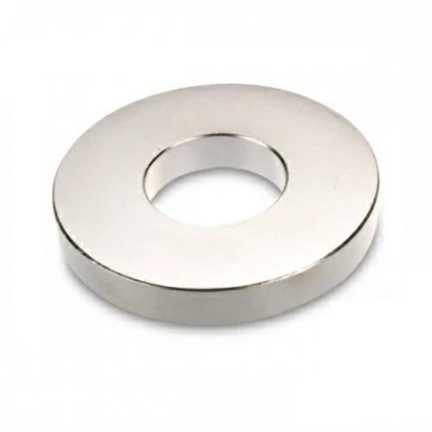 NEODYMIUM RING MAGNET17,5MM, HOLE 7,5MM THICKNESS 1MM