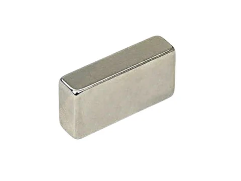 NEODYMIUM RECTANGULAR MAGNET THICKNESS 1,5MM IN VARIOUS MEASURES